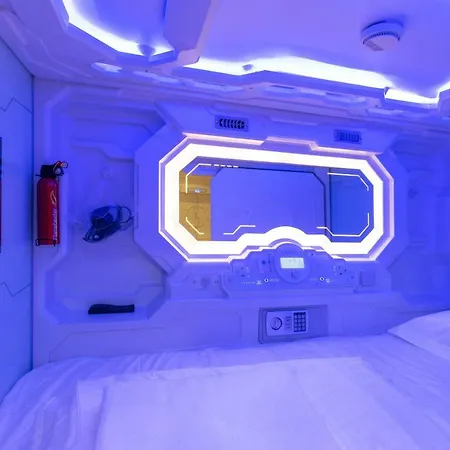 Capsulehotel Spacehotel